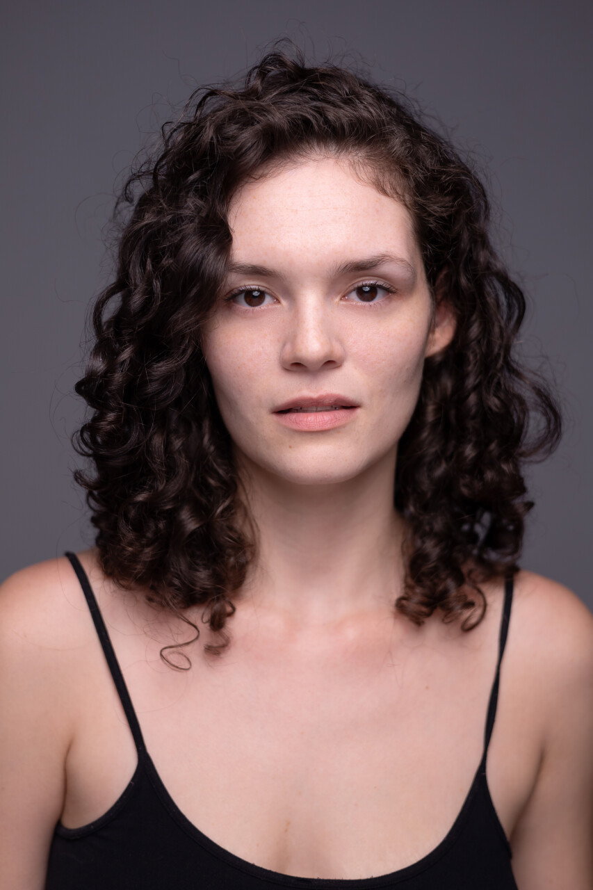 Lívia Bodstein's poster