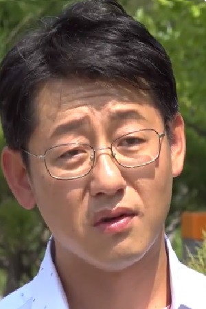 Yoon Kang-seon's poster
