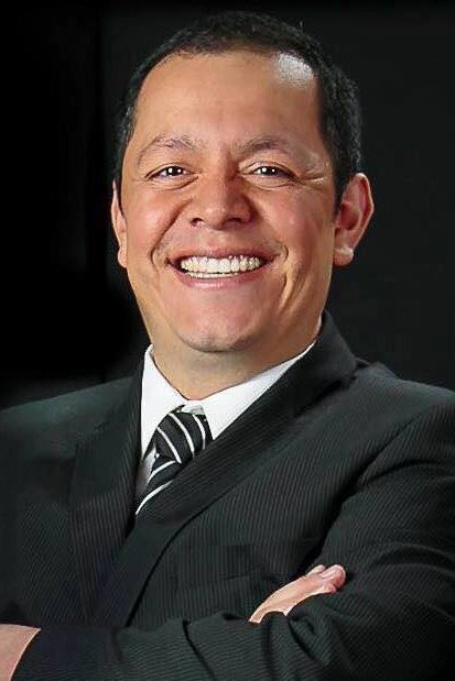 Mauricio Pérez's poster