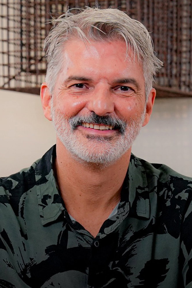 Gustavo Moraes's poster