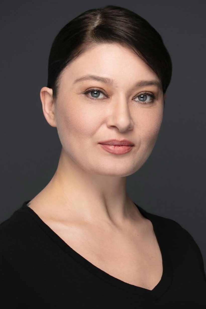 Nurgül Yeşilçay's poster