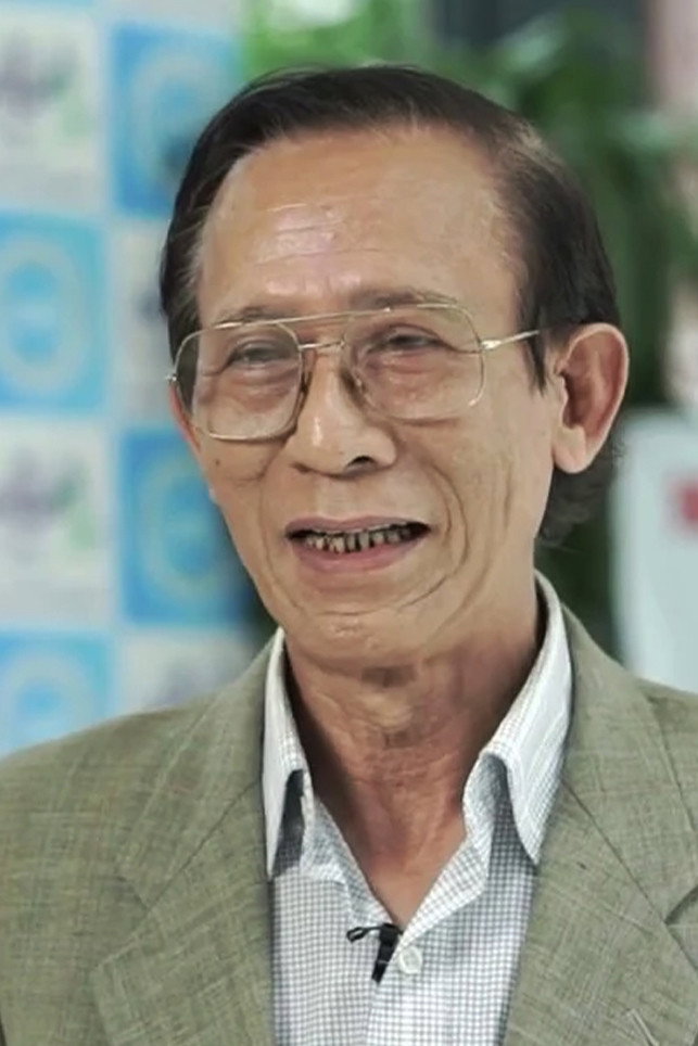 Văn Báu's poster