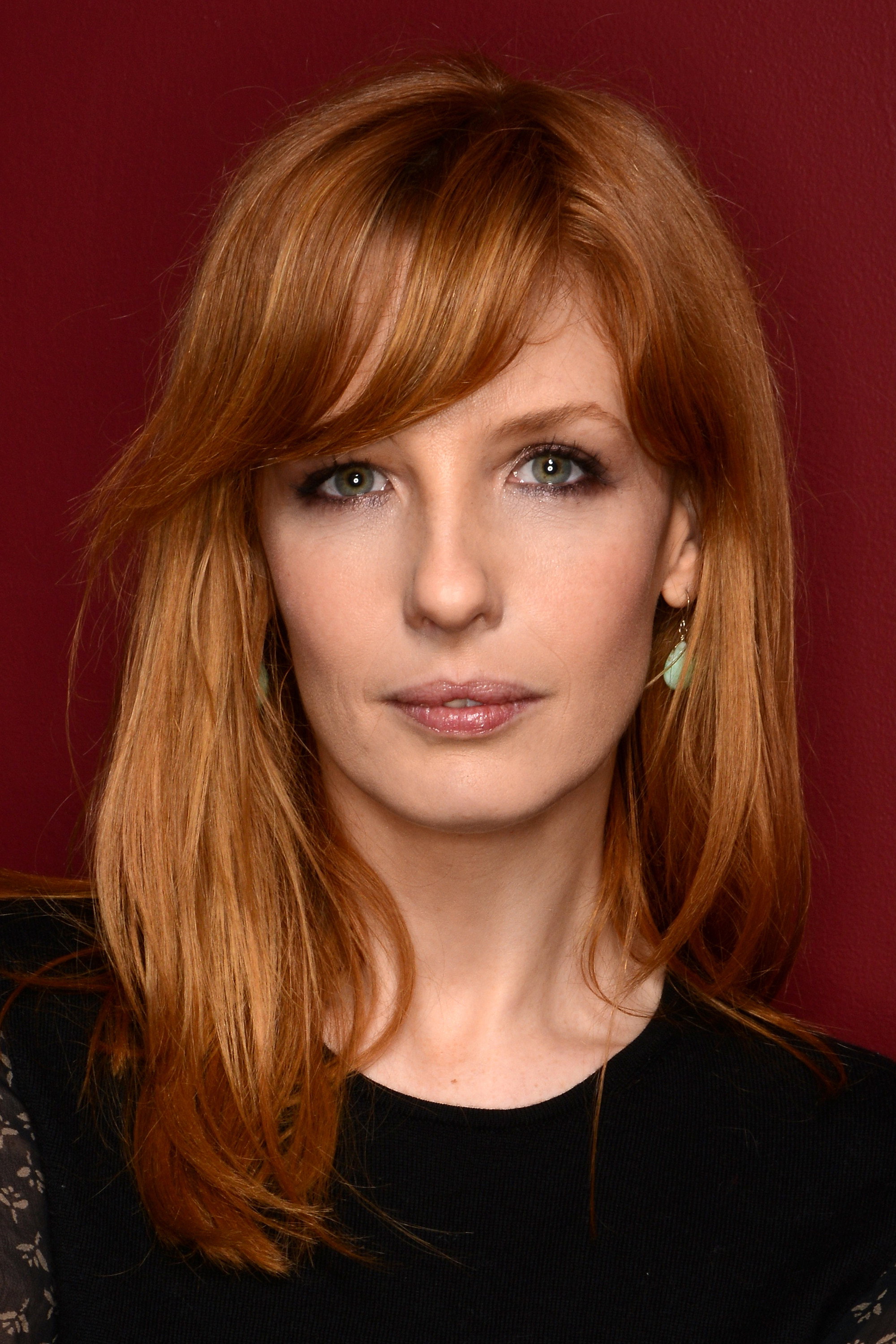 Kelly Reilly's poster