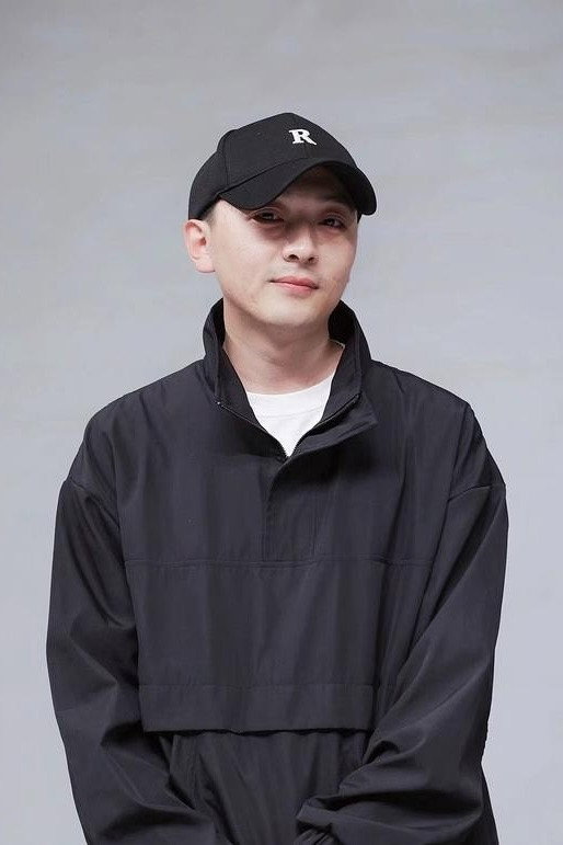 李璞's poster