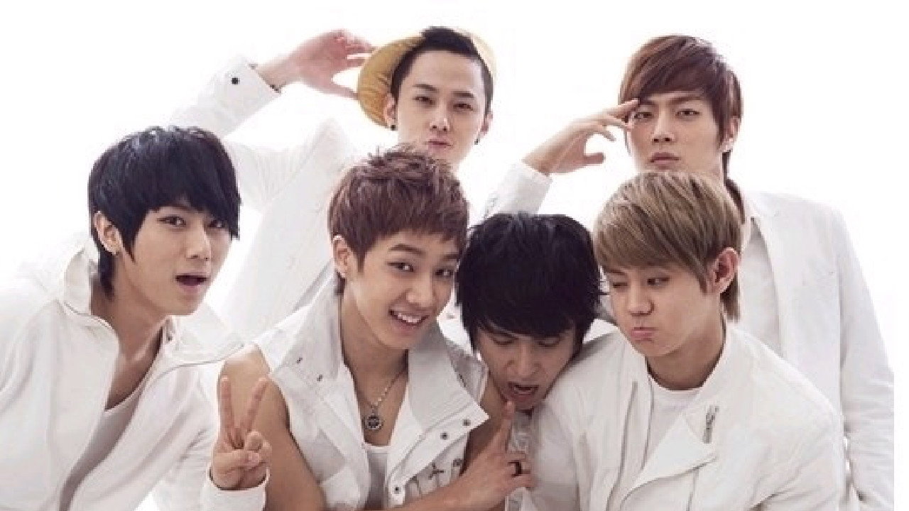 B2ST Almighty's poster