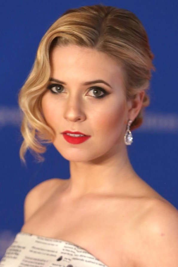 Caroline Sunshine's poster