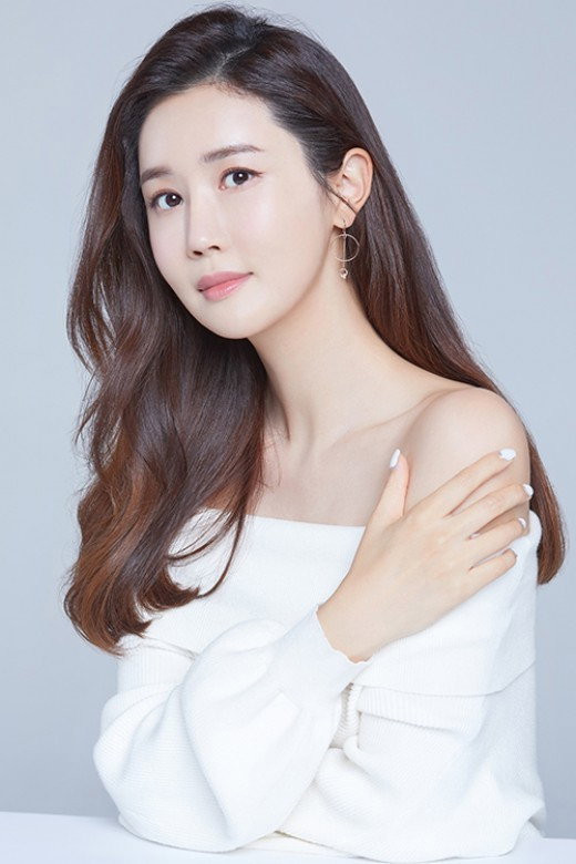 Lee Da-hae's poster