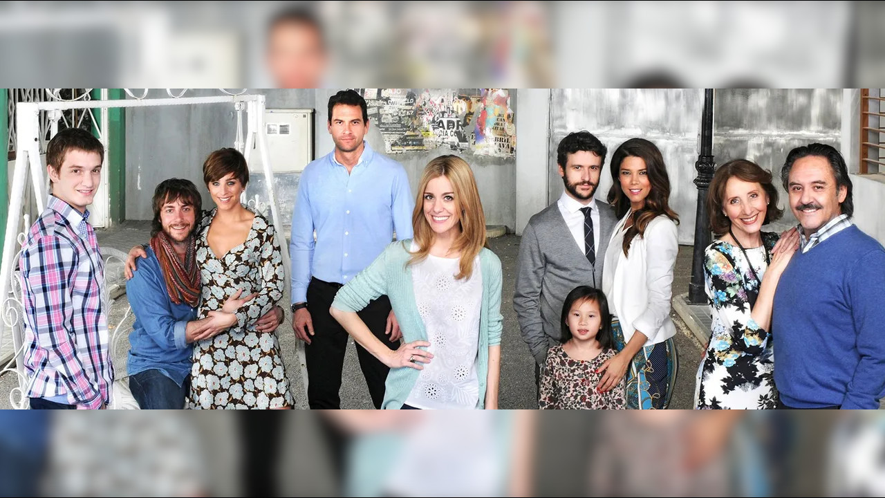 Familia's poster