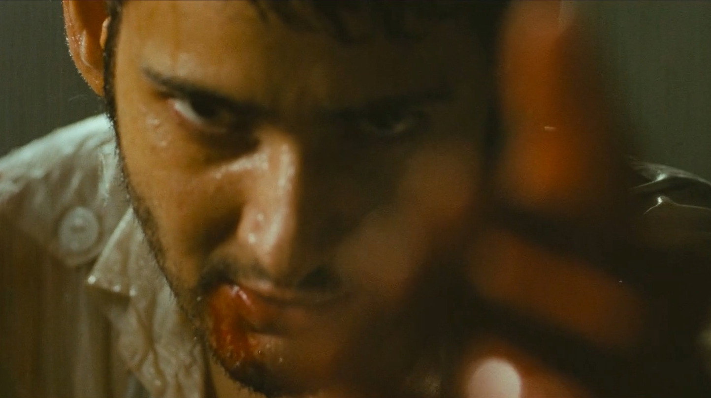 Khaleja's poster