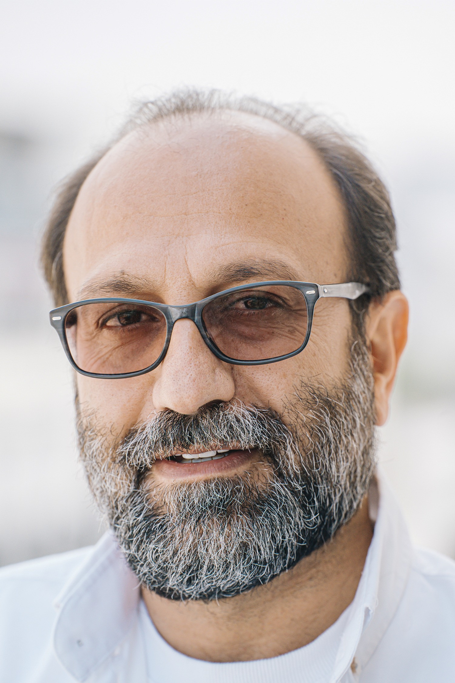Asghar Farhadi's poster