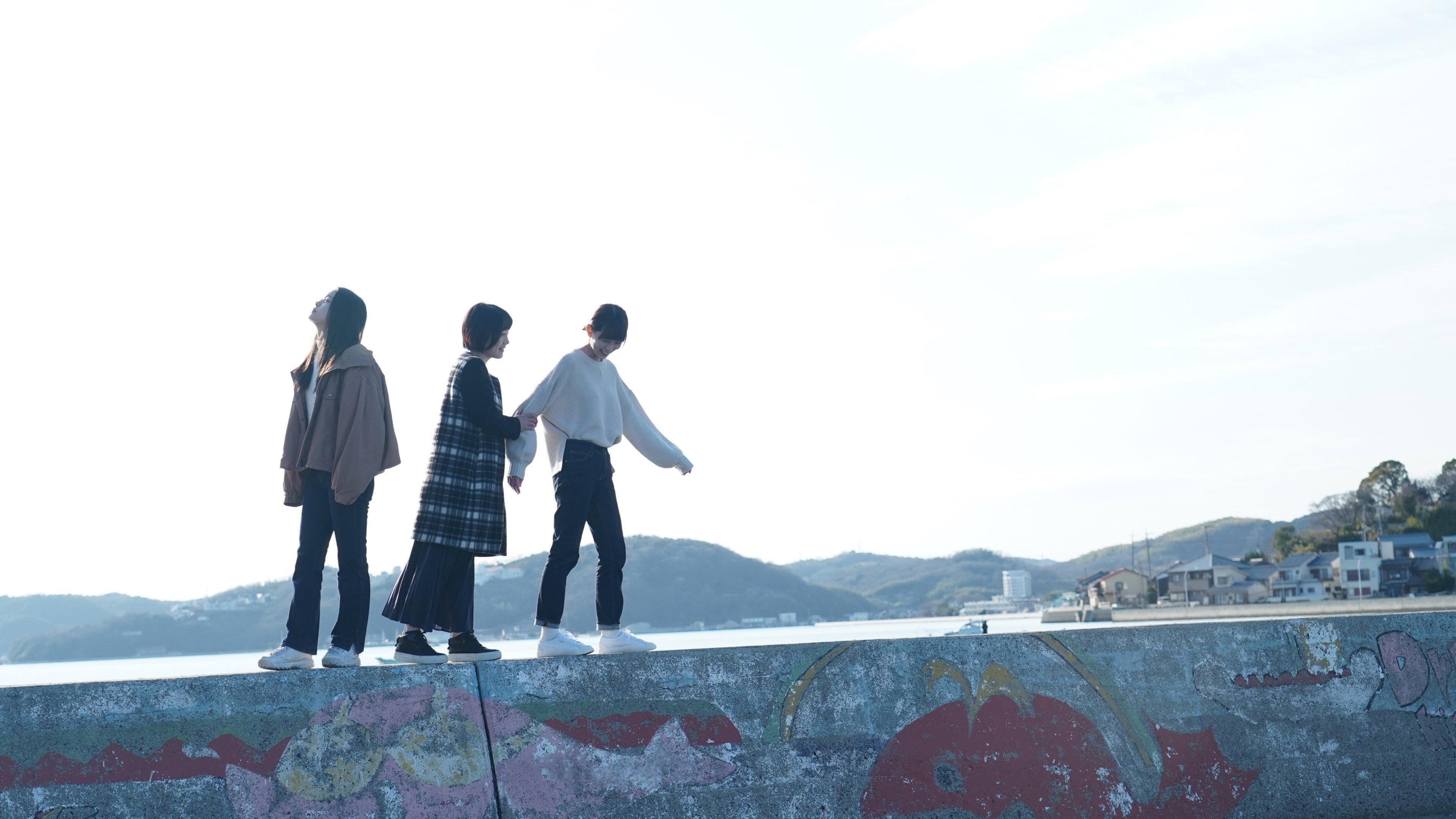 Distant Thunder's poster