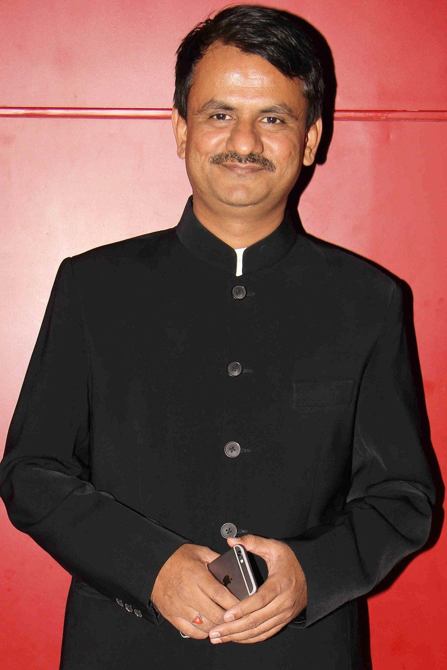 Girish Kulkarni's poster