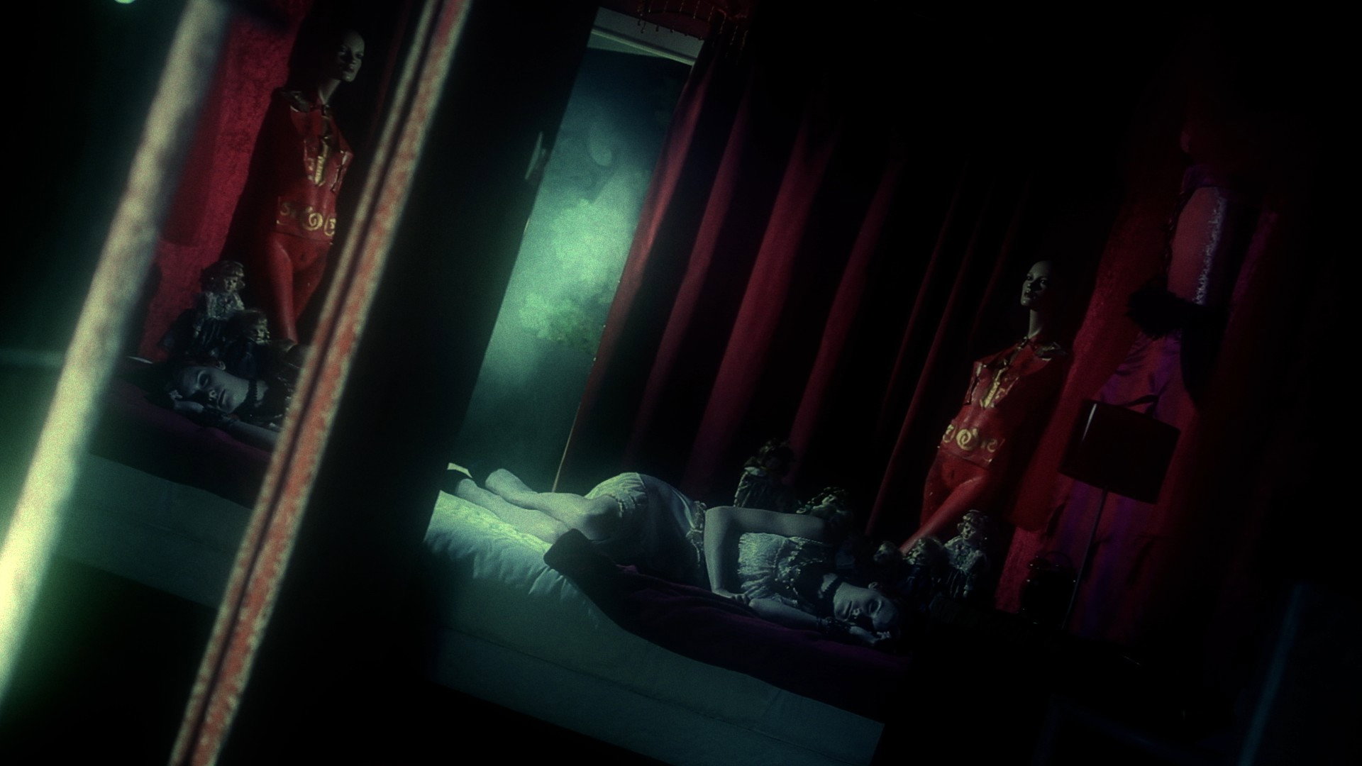 13 Notes in Red's poster