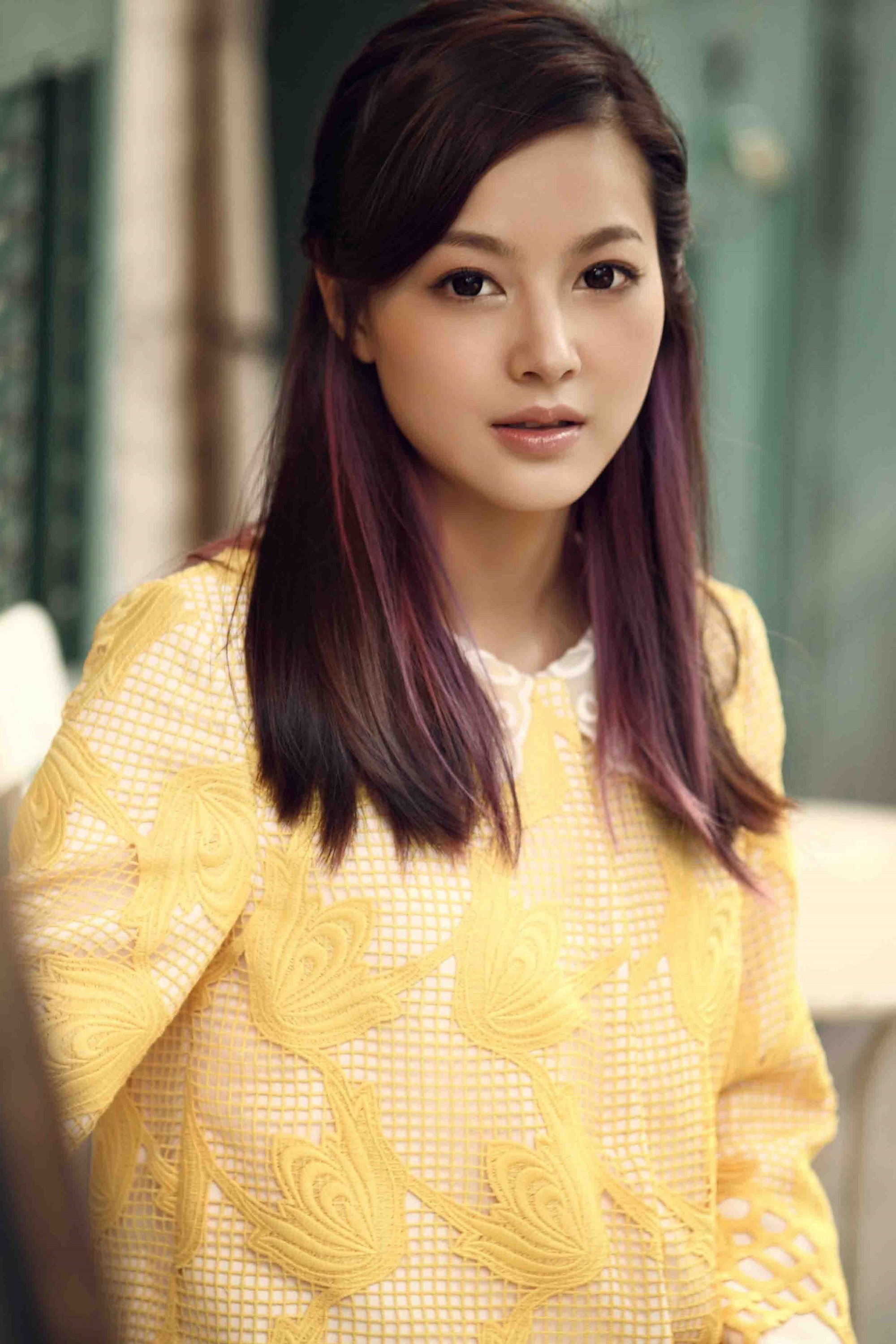 Jia Lili's poster