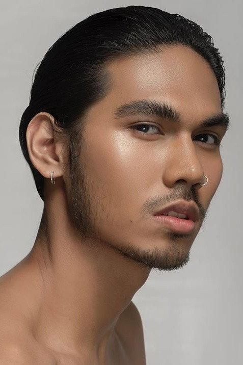 Agra Piliang's poster