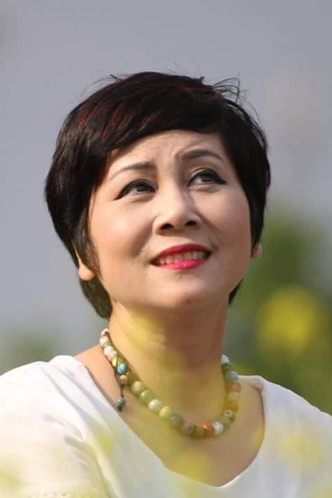 Minh Hằng's poster