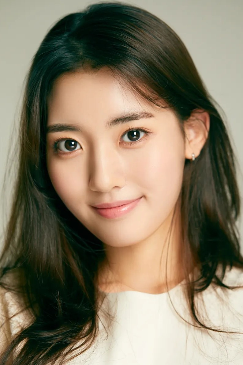 Jung Da-bin's poster