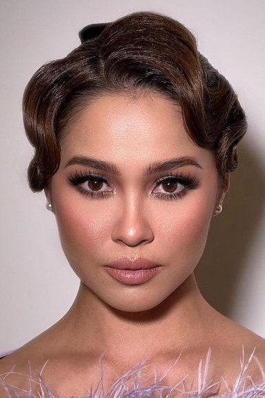 Emma Maembong's poster