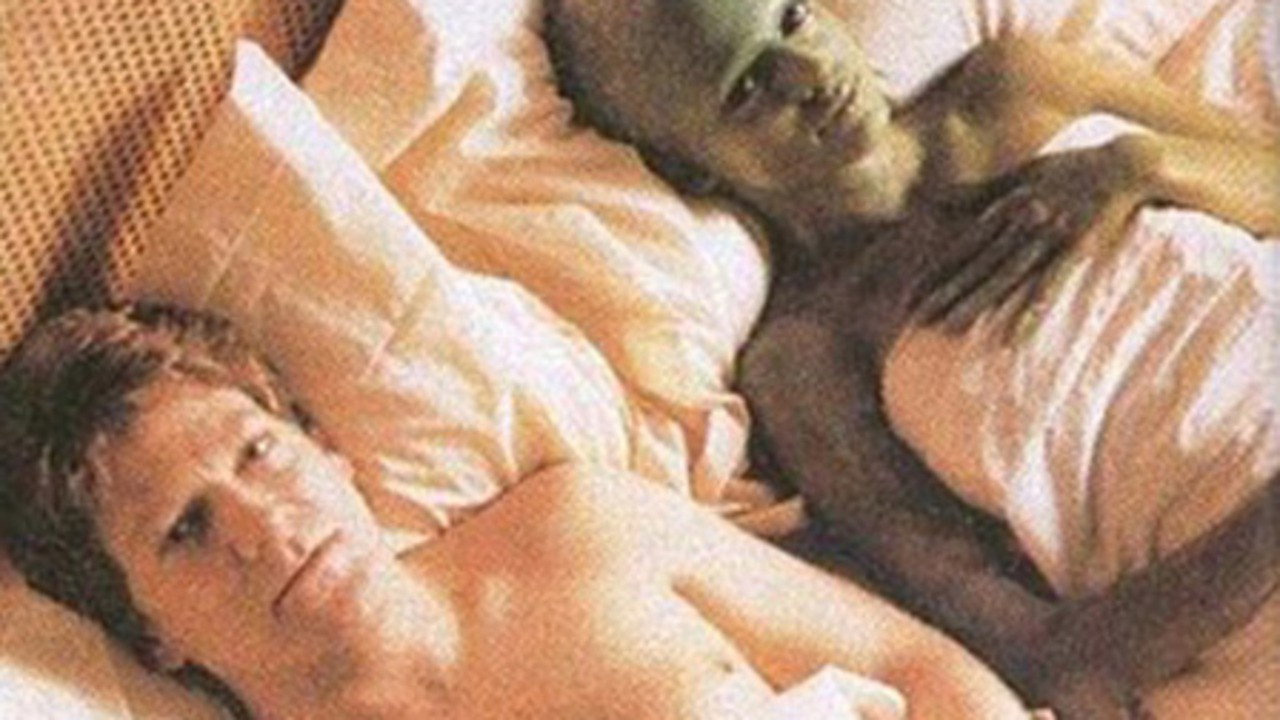 Alien Love Triangle's poster