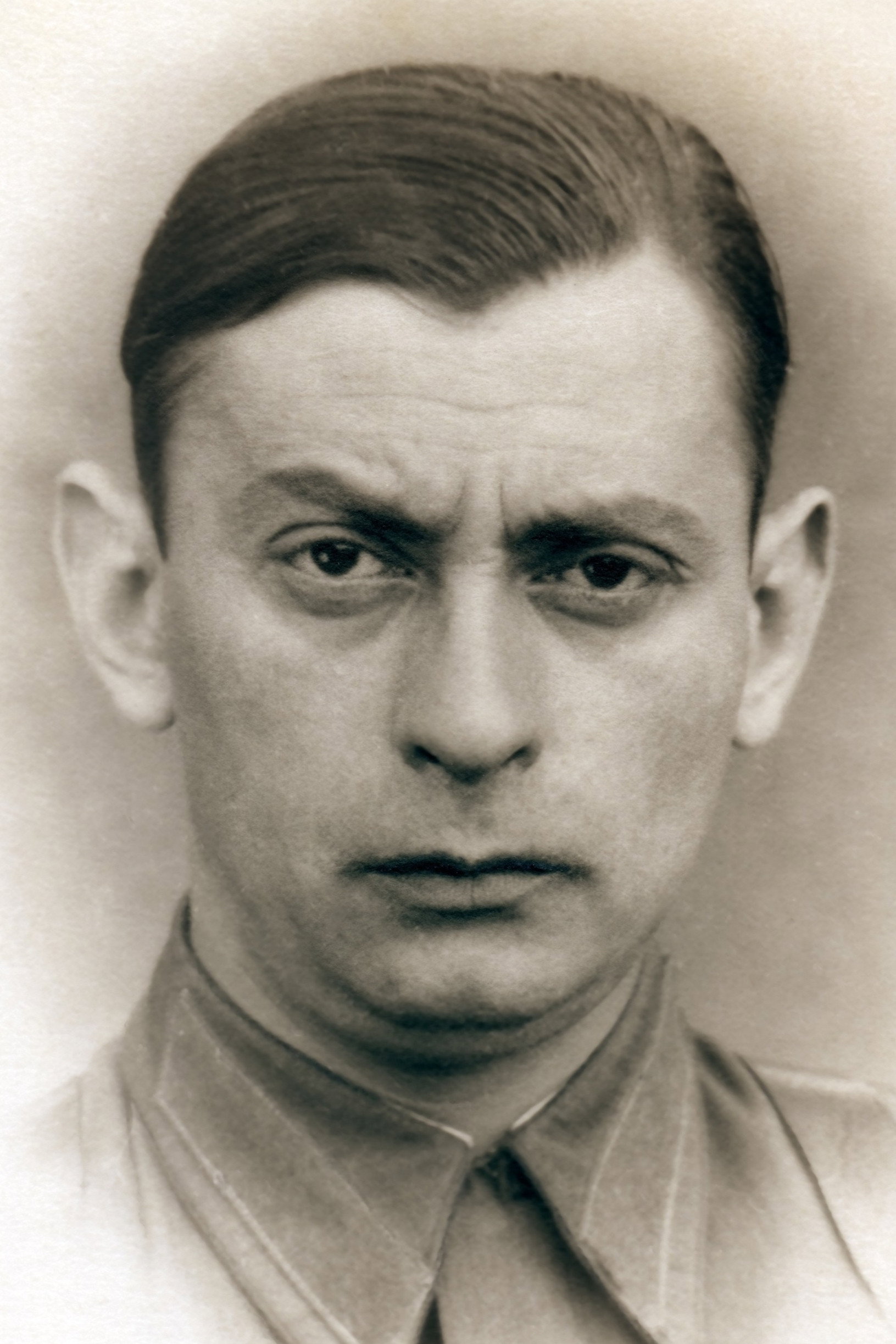 Raphail Gikov's poster
