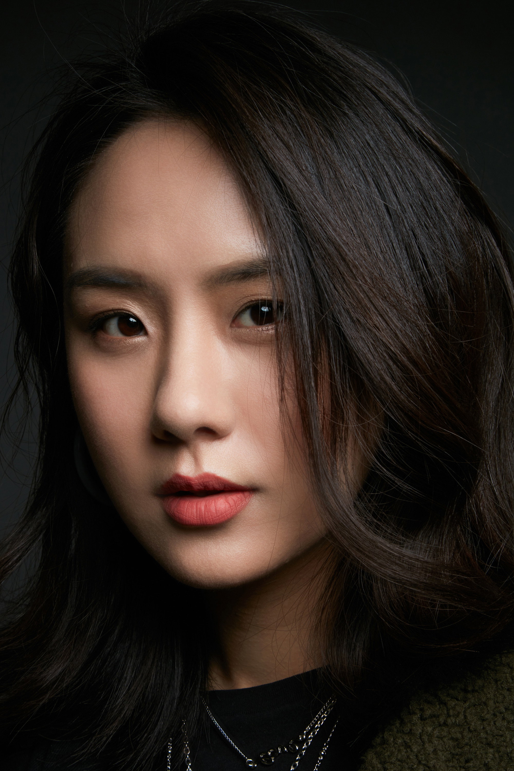 Zhang Yezi's poster