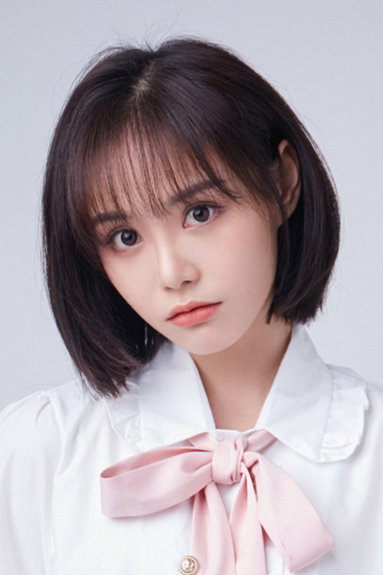 Liang Biying's poster