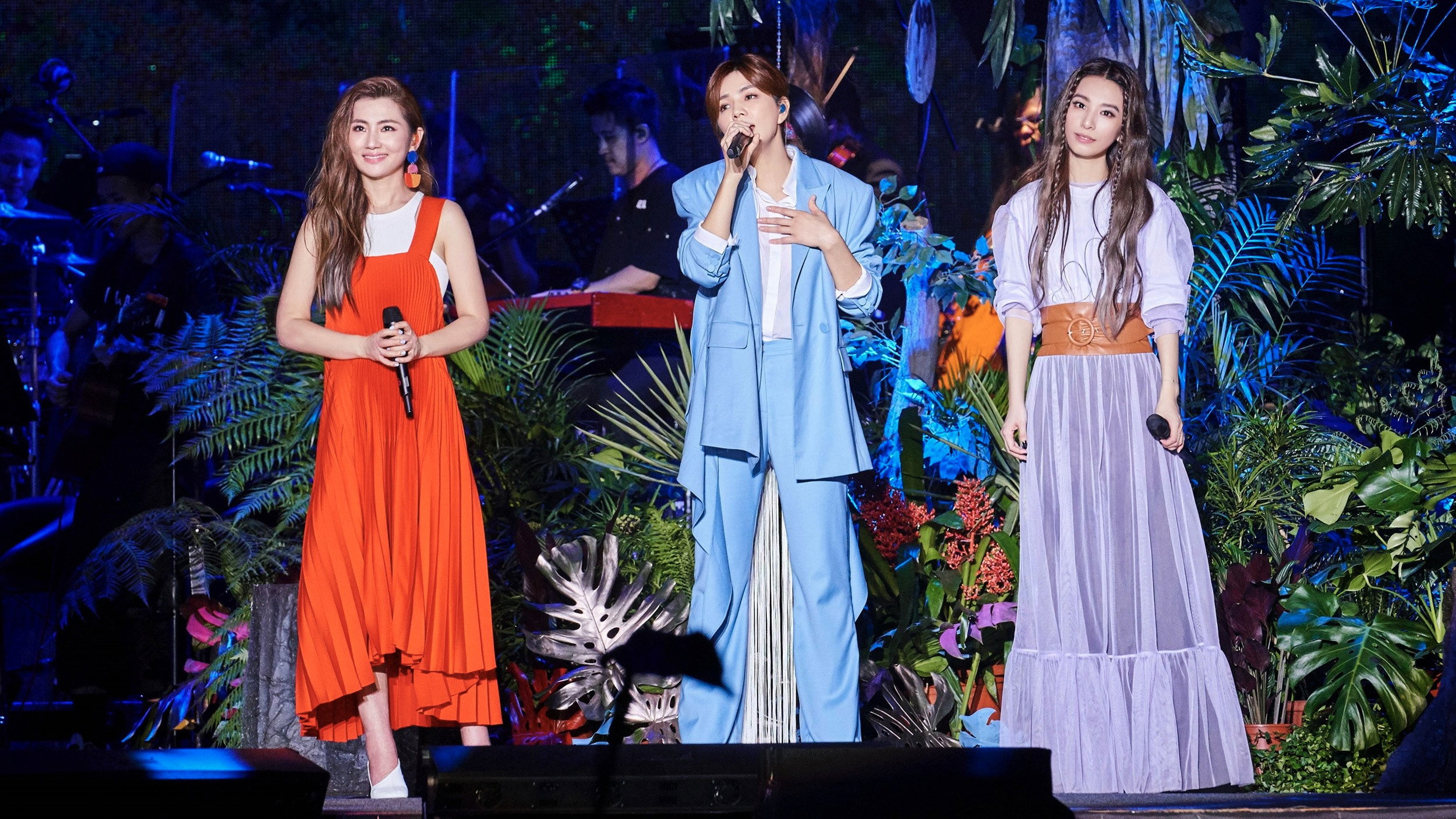 S.H.E 十七音乐会's poster