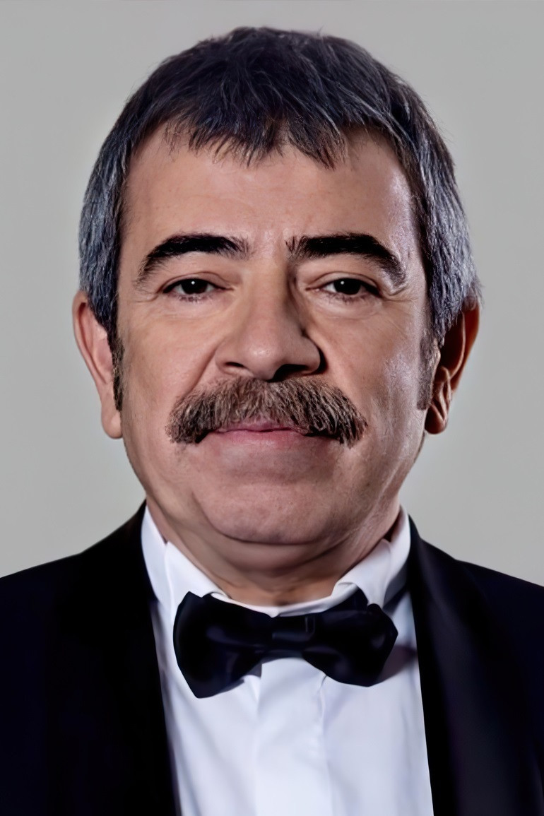 Selçuk Yöntem's poster