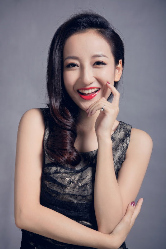 Yu Tong's poster
