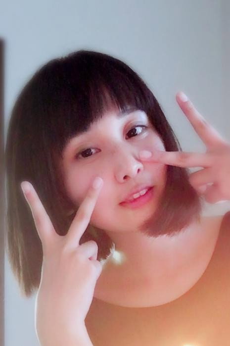 Airi's poster