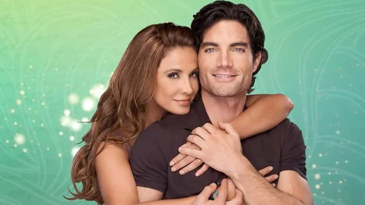 Entre el Amor y el Deseo's poster