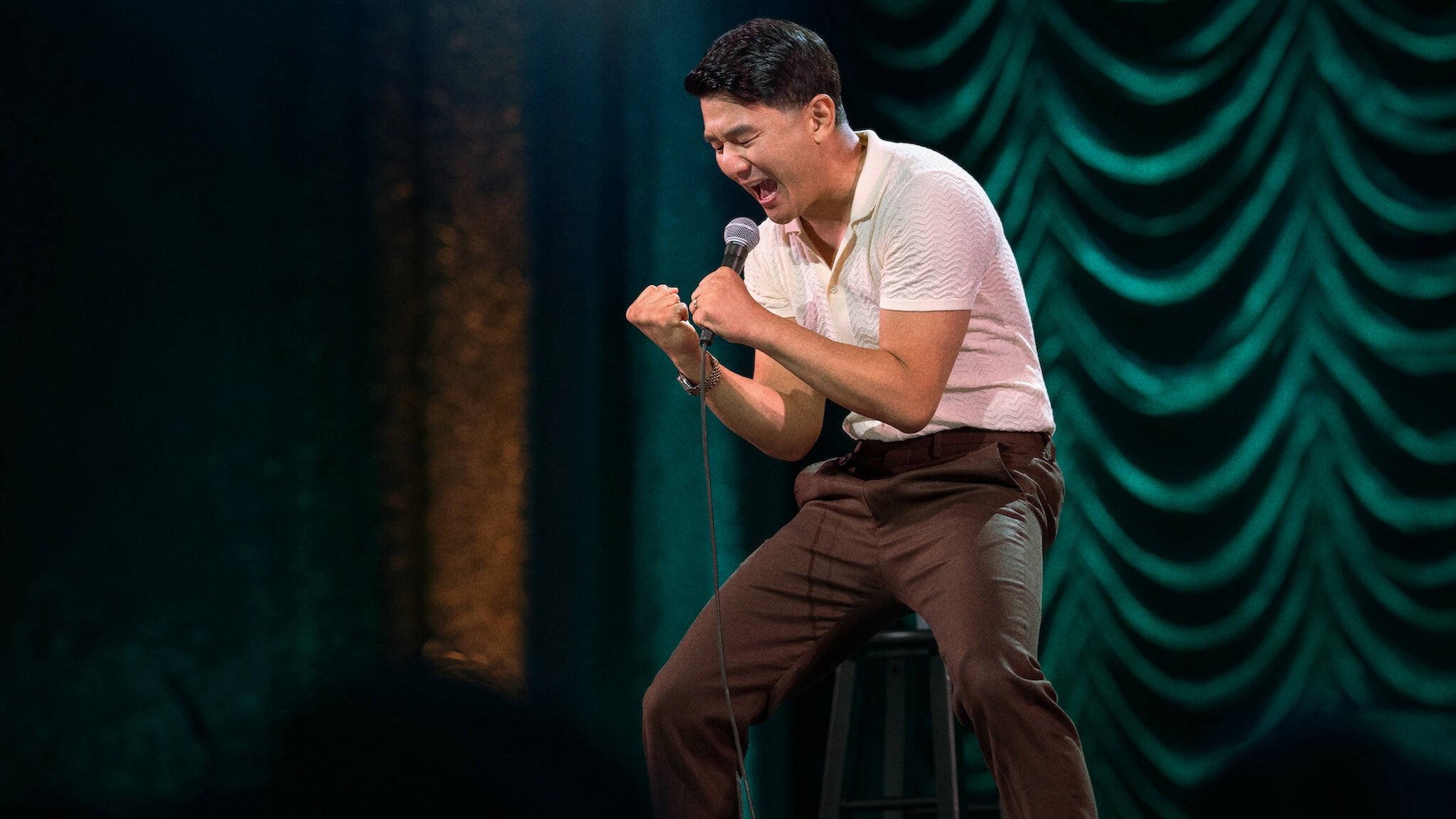 Ronny Chieng: Love to Hate It's poster