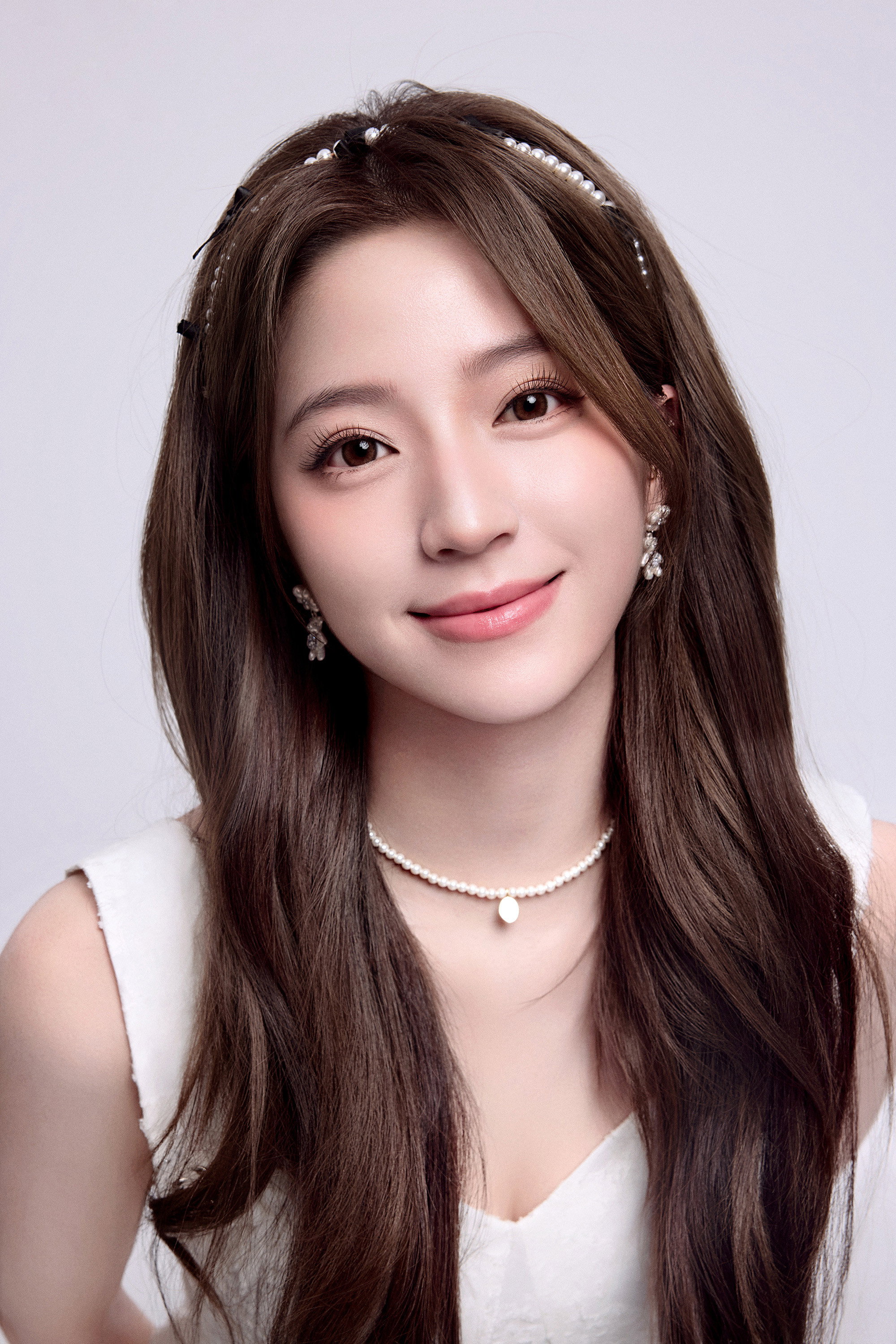 Ouyang Didi's poster