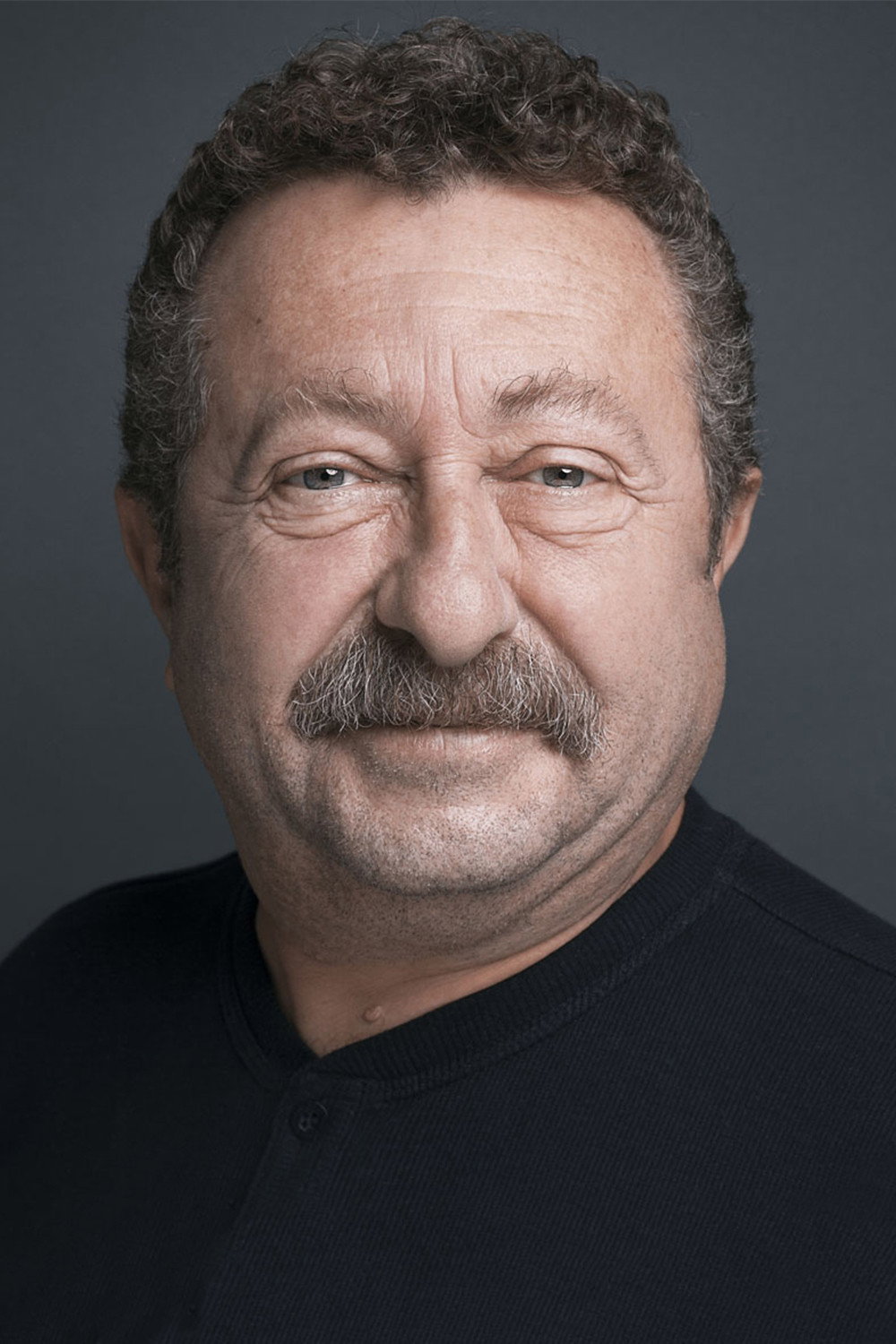 Erkan Can's poster
