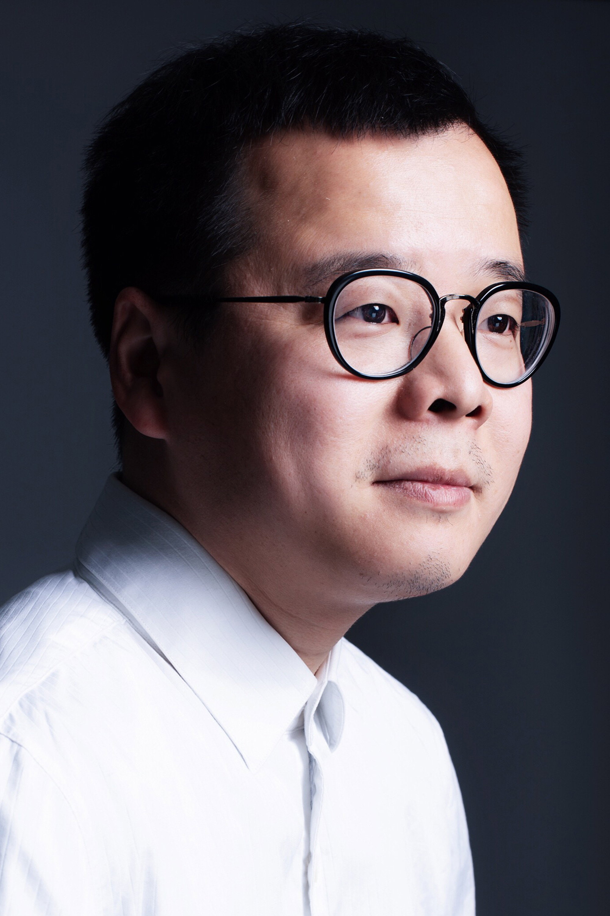 Li Liangwen's poster