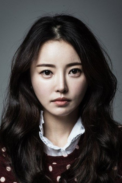 Han Se-Ah's poster