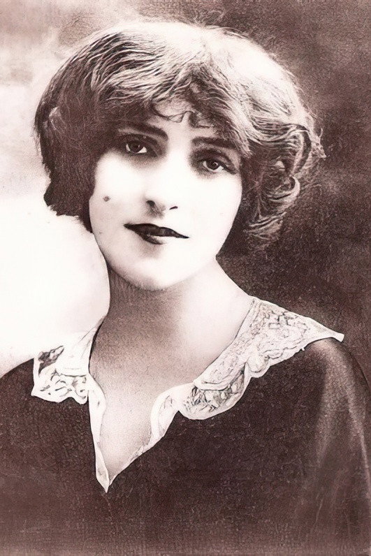 Maria Ventura's poster