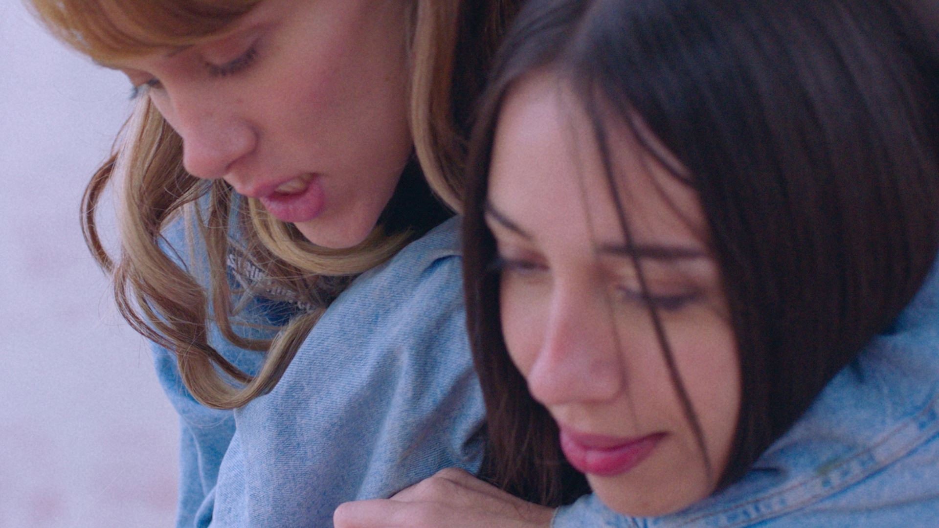 Honeymoon's poster
