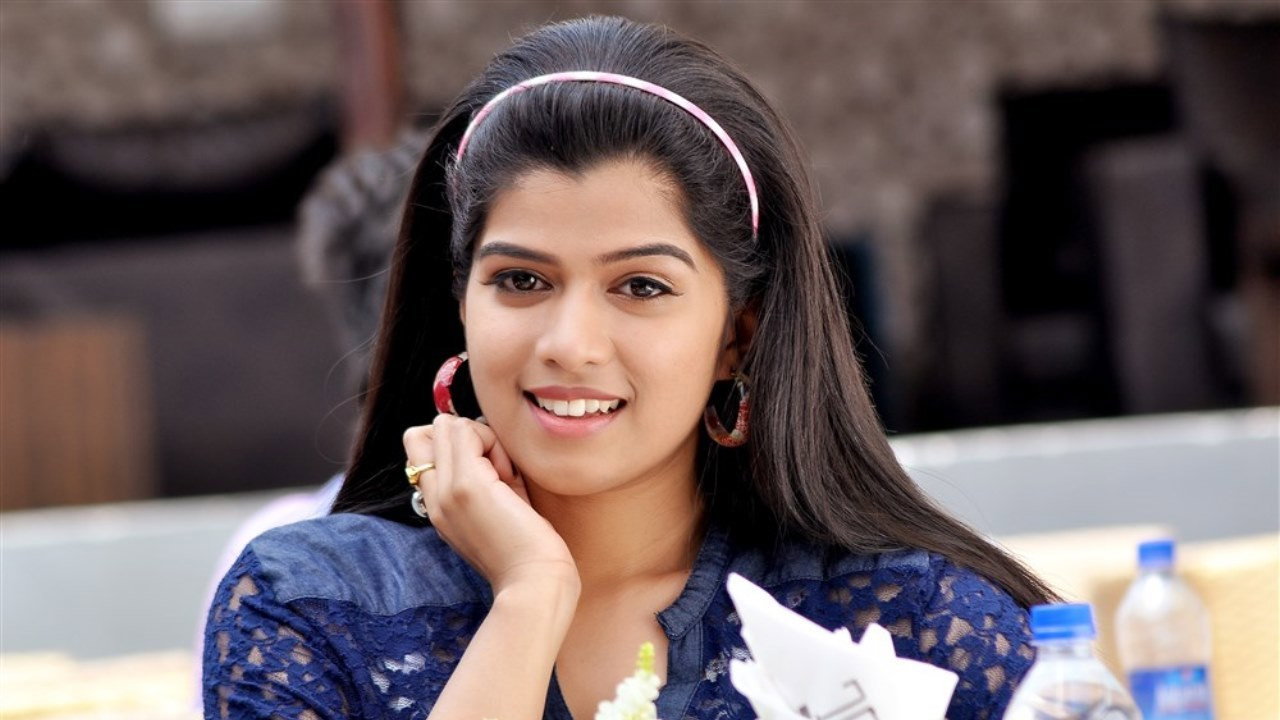 Rendu Rellu Aaru's poster