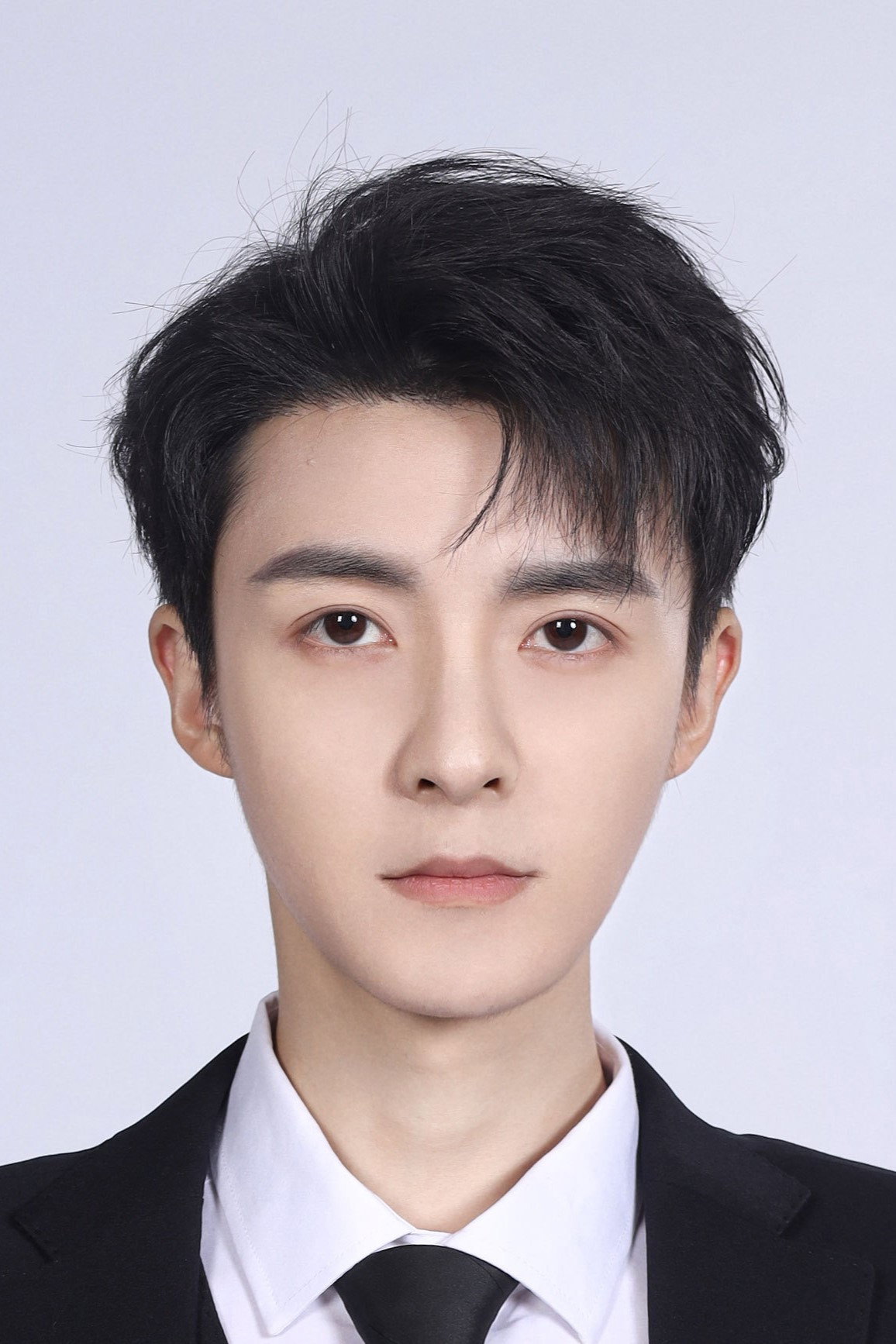 Guan Yue's poster