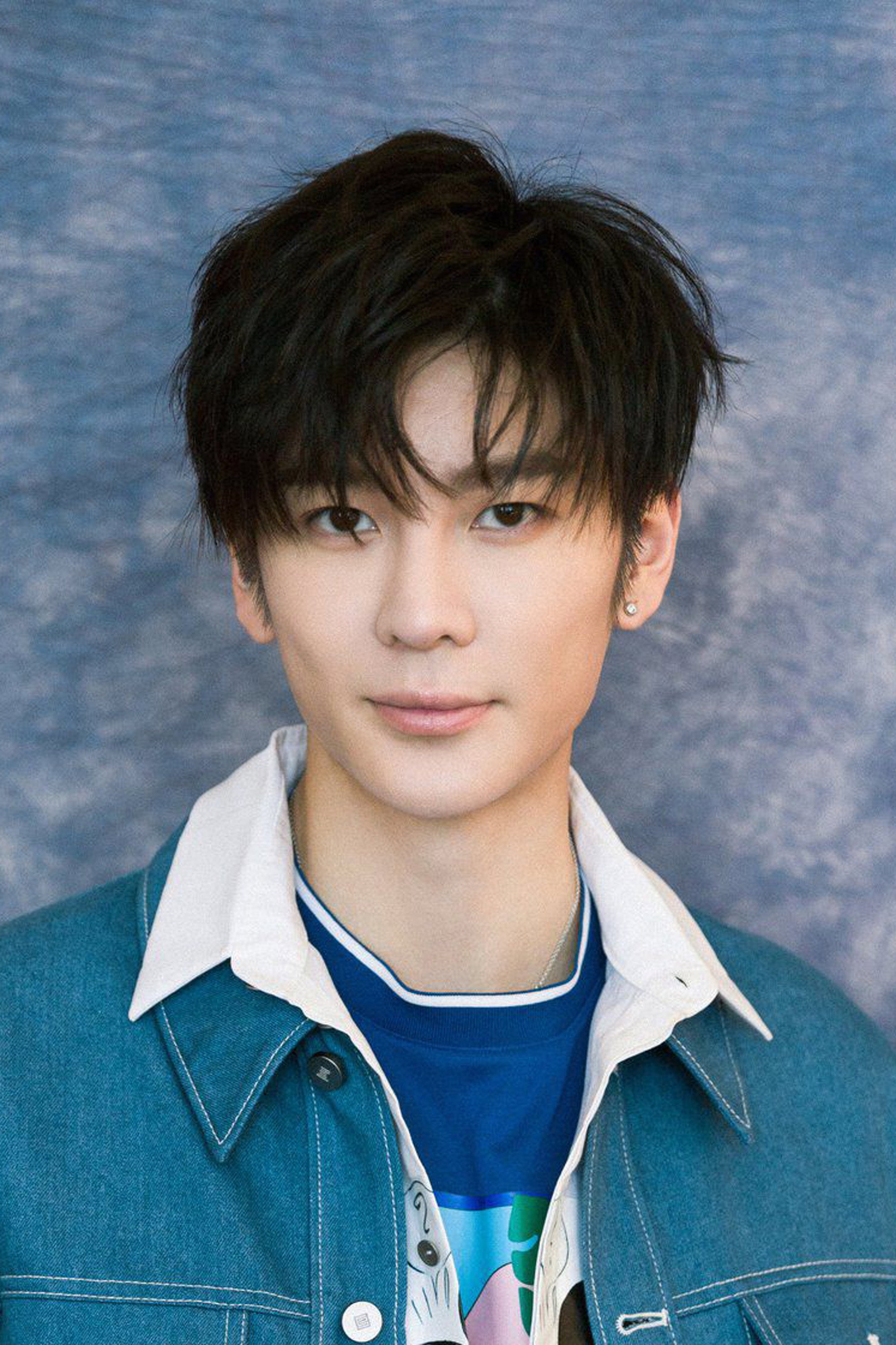 Wang Qianyue's poster