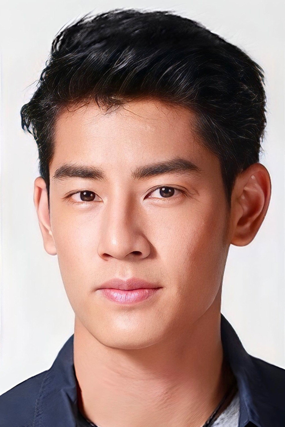 Kummun Klomkaew's poster