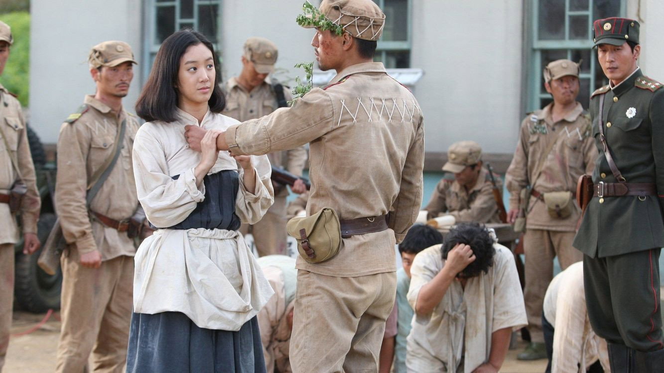 In Love and the War's poster
