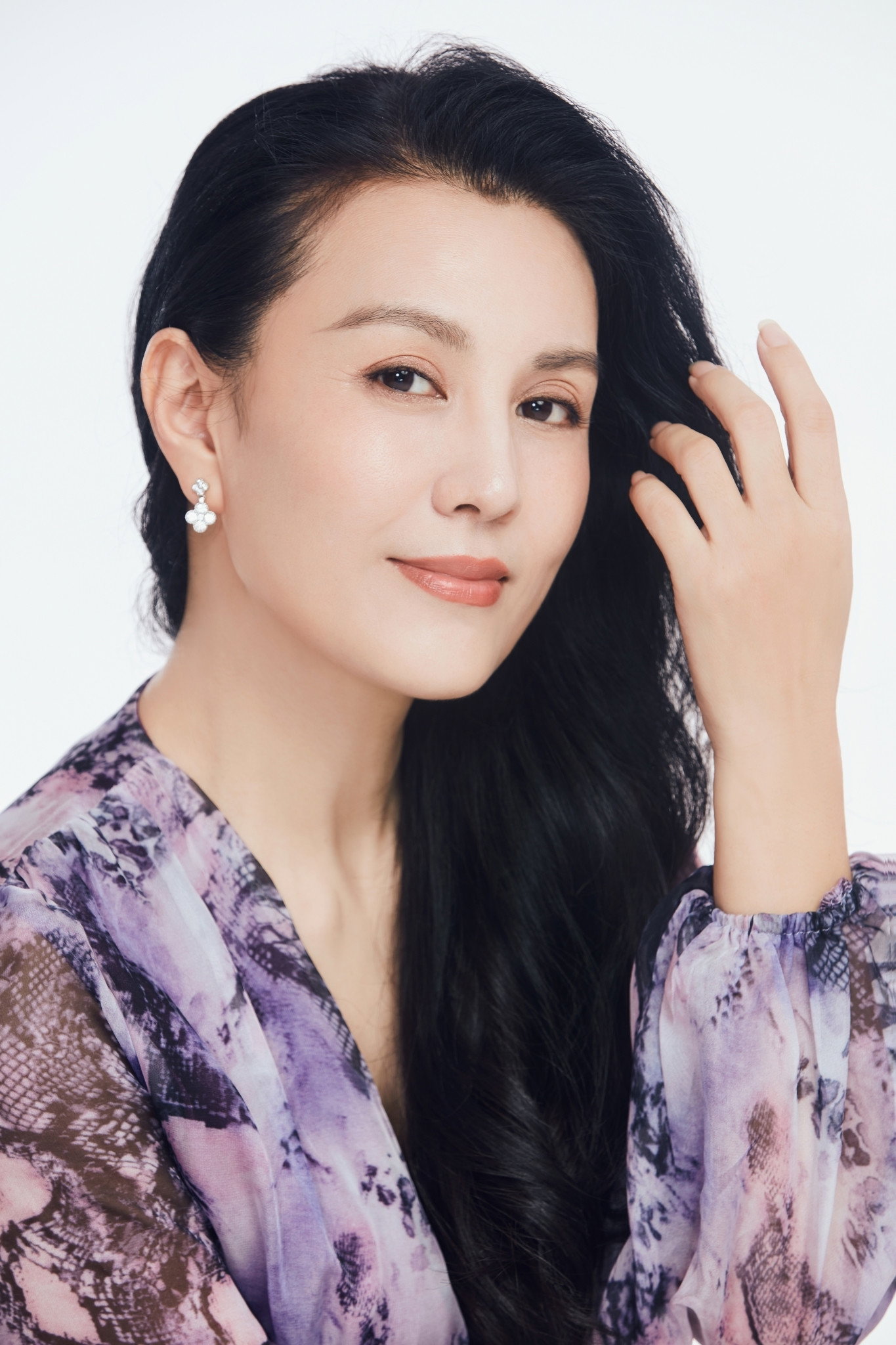 Zhu Yan's poster