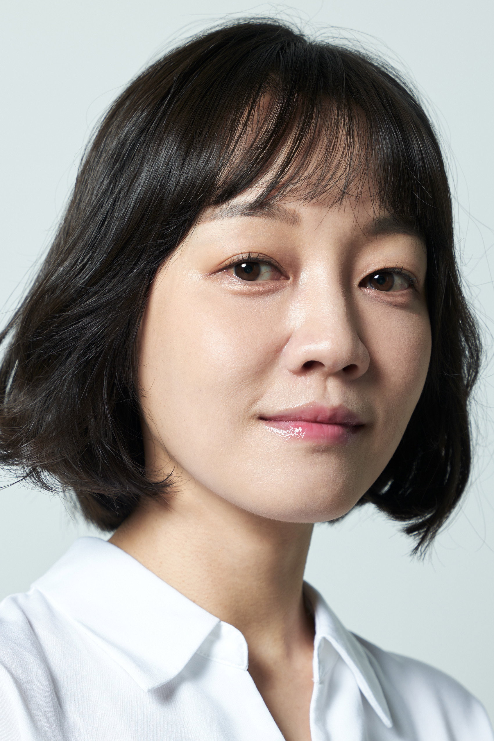 Ryu Hye-rin's poster