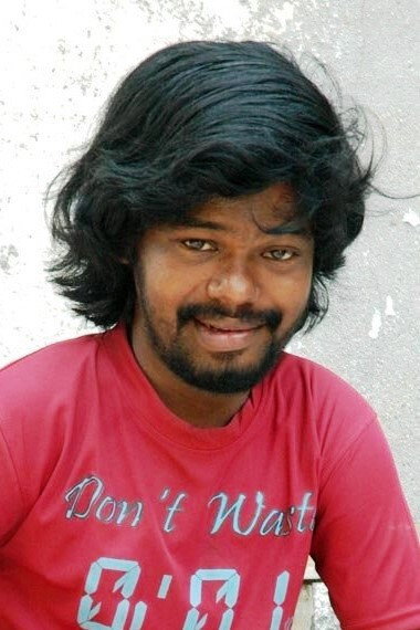 Theepetti Ganesan's poster