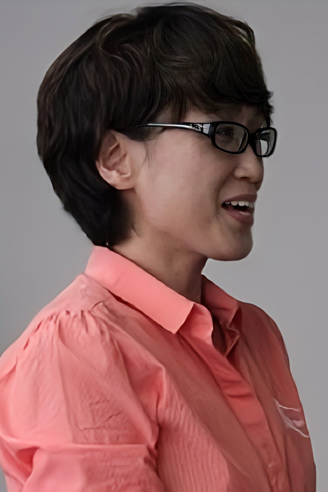 Yun Gyeong-a's poster