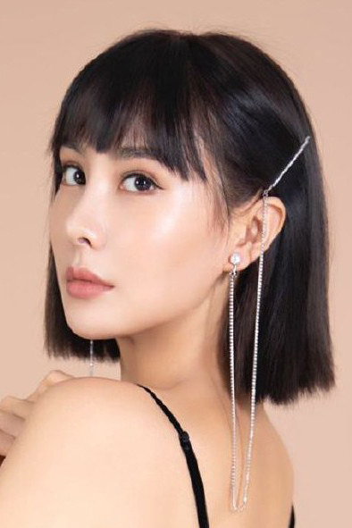 Hu Xiaoyue's poster