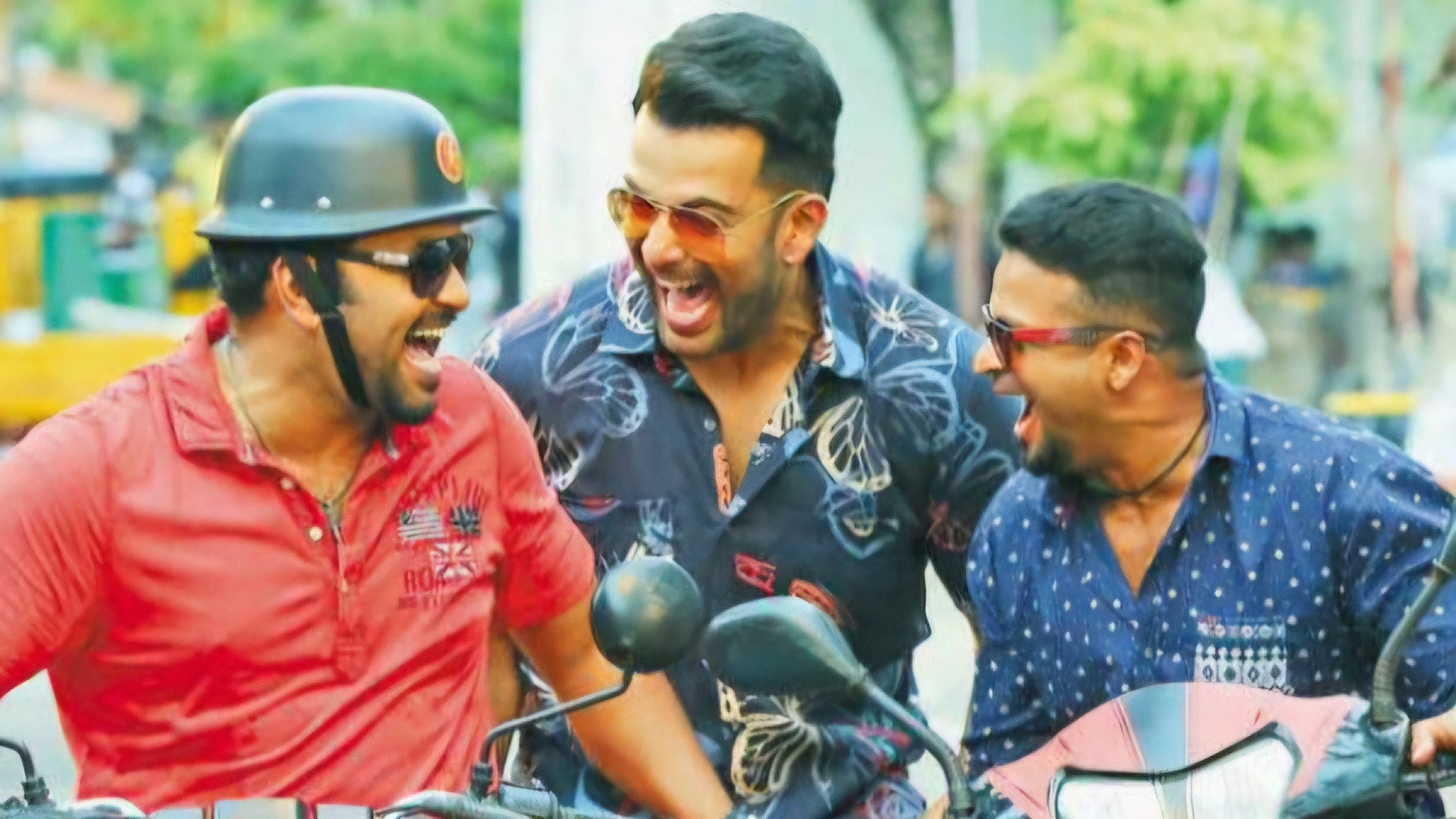 Amar Akbar Anthony's poster
