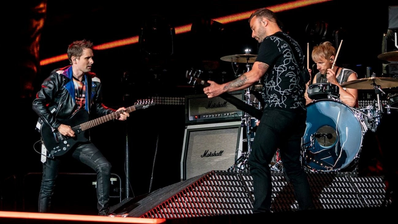 Muse - Absolution Tour's poster